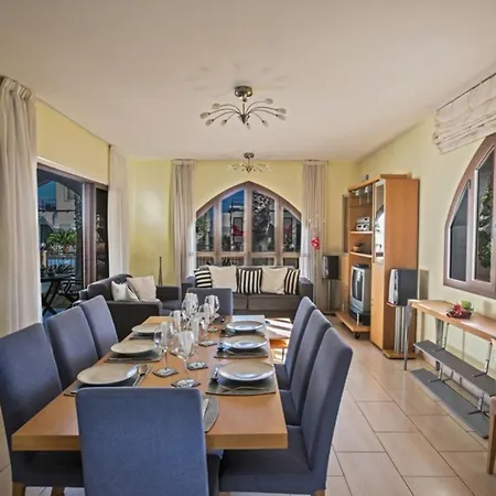The Complete Guide To Renting Your Exclusive Holiday In Pernera With Private Pool And Close To The Beach, Pernera 1233 Βίλα *