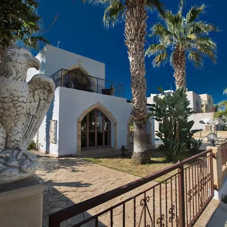 The Complete Guide To Renting Your Exclusive Holiday In Pernera With Private Pool And Close To The Beach, Pernera 1233 *